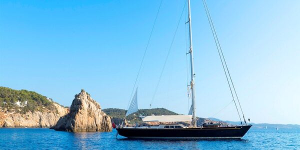 sailing yachts for sale