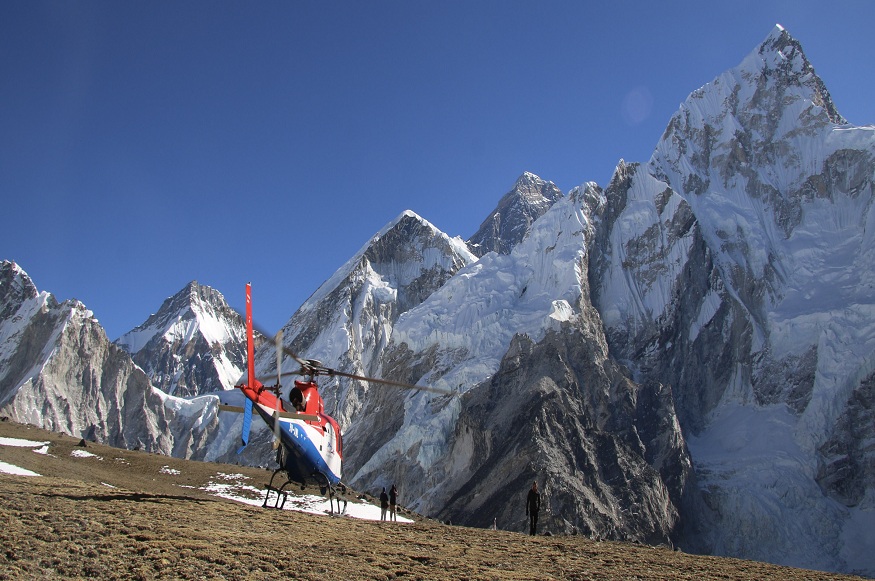 Tour to Everest Base Camp by Helicopter